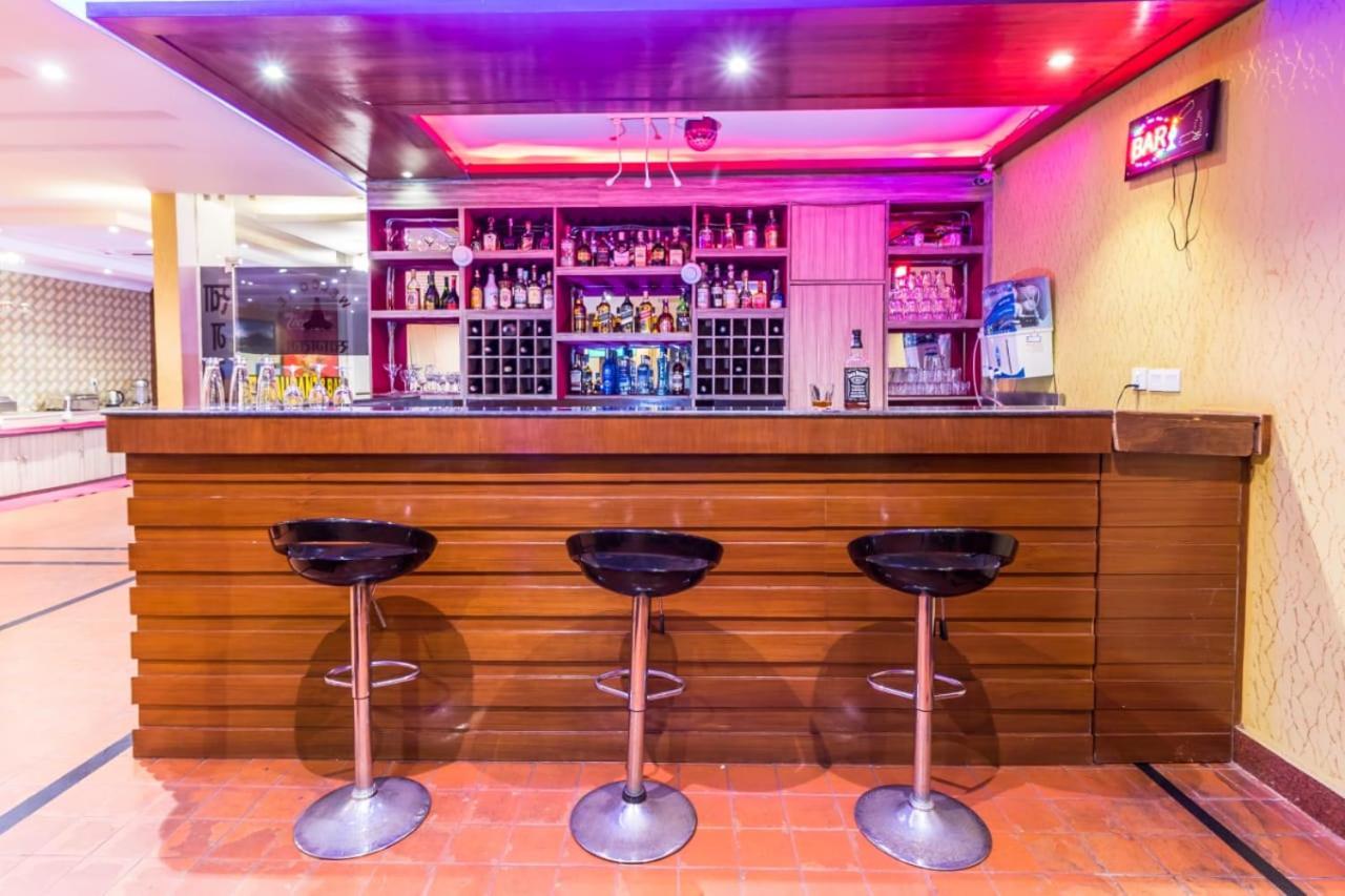 Hotel Pokhara Goodwill Экстерьер фото