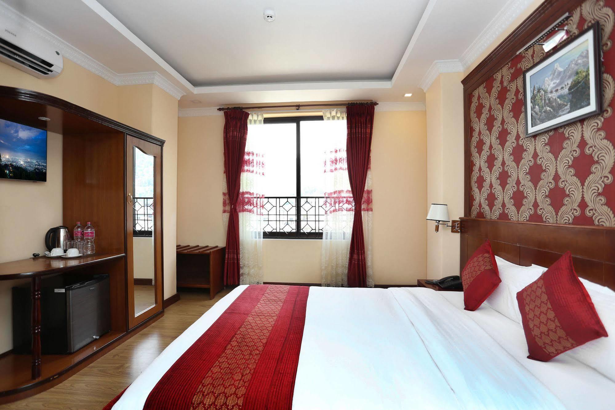 Hotel Pokhara Goodwill Экстерьер фото